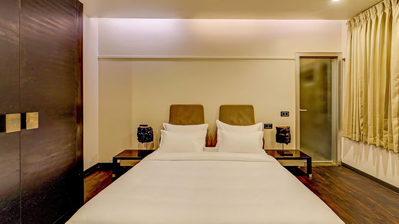 Photo of Bedroom in Thousand Lights West