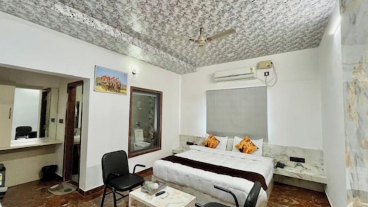 Photo of Bedroom in Abu Road