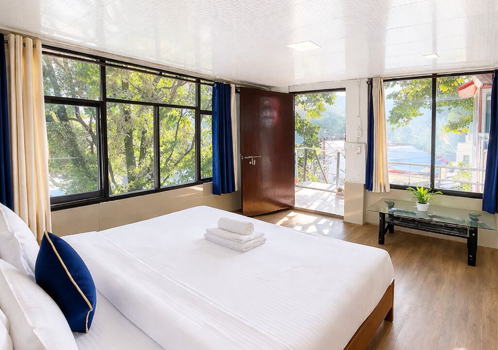 Photo of Bedroom in Nainital