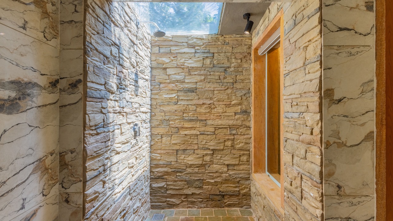 Photo of Bathroom in Sasan Gir