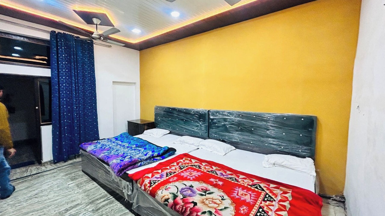 Photo of Bedroom in Mathura