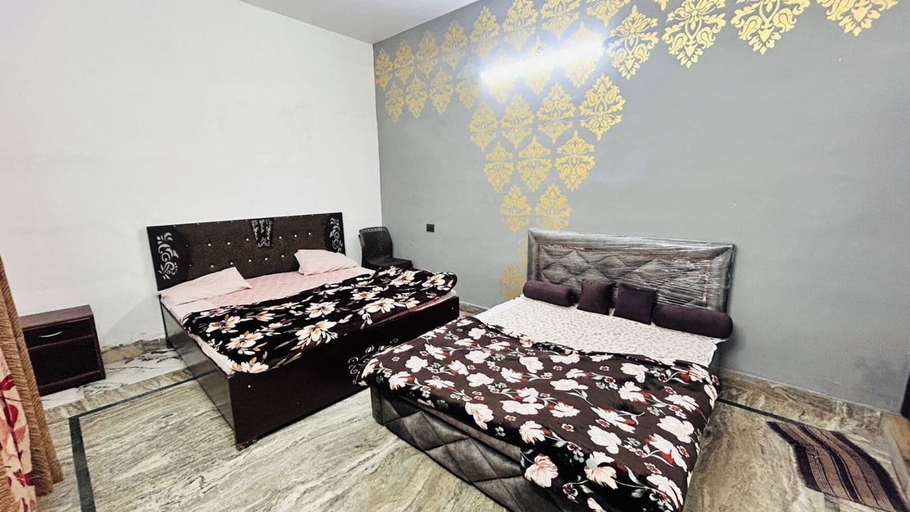 Photo of Bedroom in Mathura