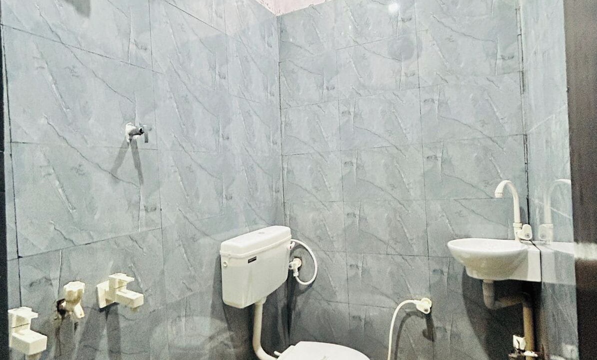 Photo of Bathroom in Mathura