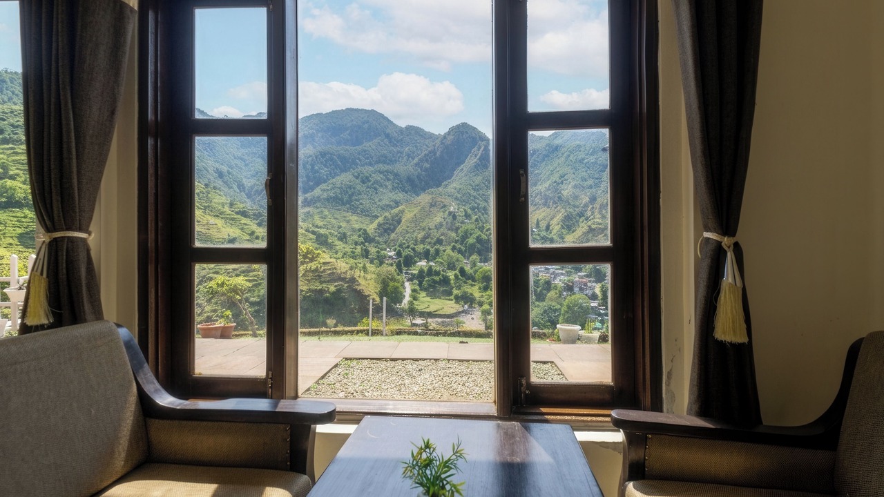 Photo of Patio Balcony in Mussoorie