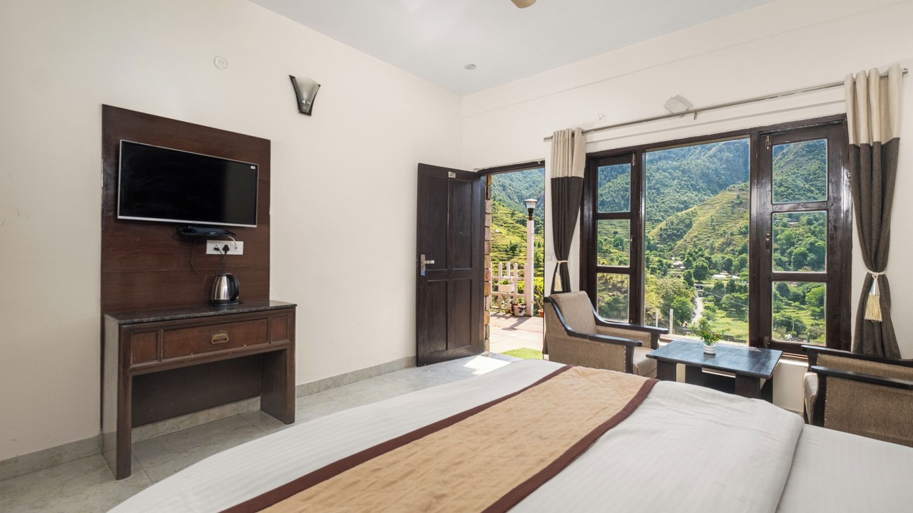 Photo of Patio Balcony in Mussoorie