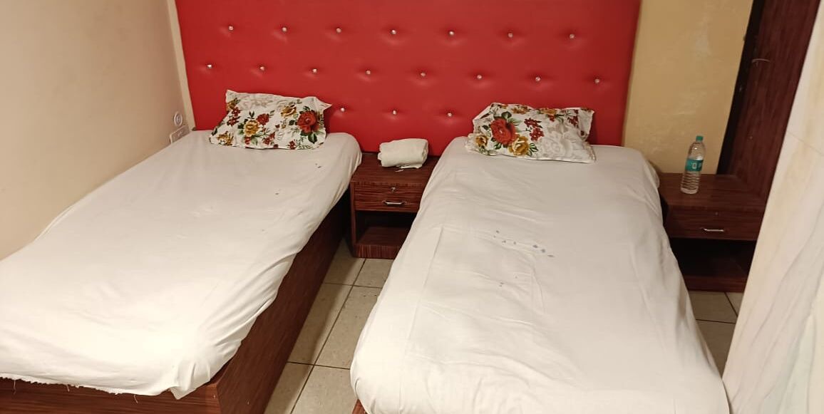 Photo of Bedroom in Manjhanpur