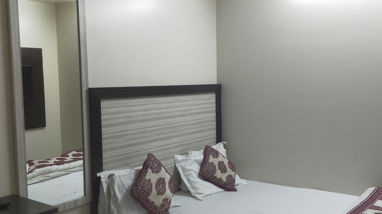 Photo of Bedroom in Bhopal