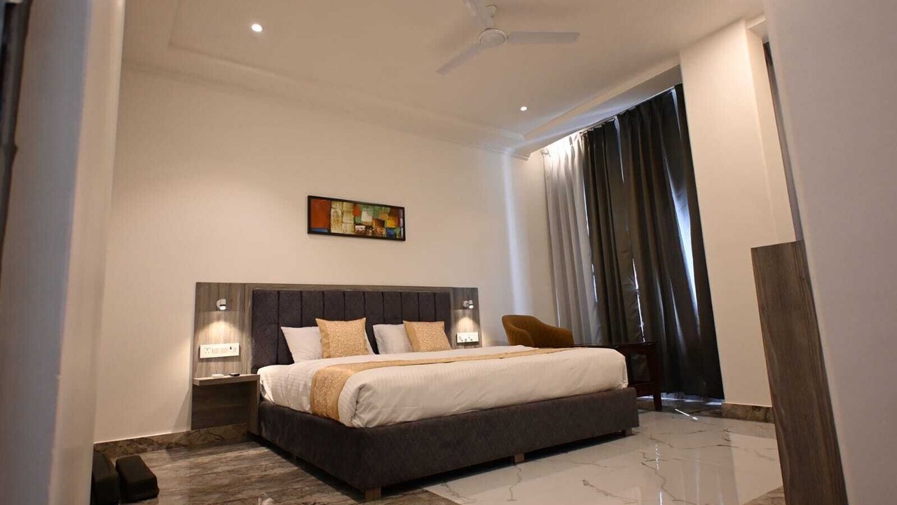 Photo of Bedroom in Sarnath