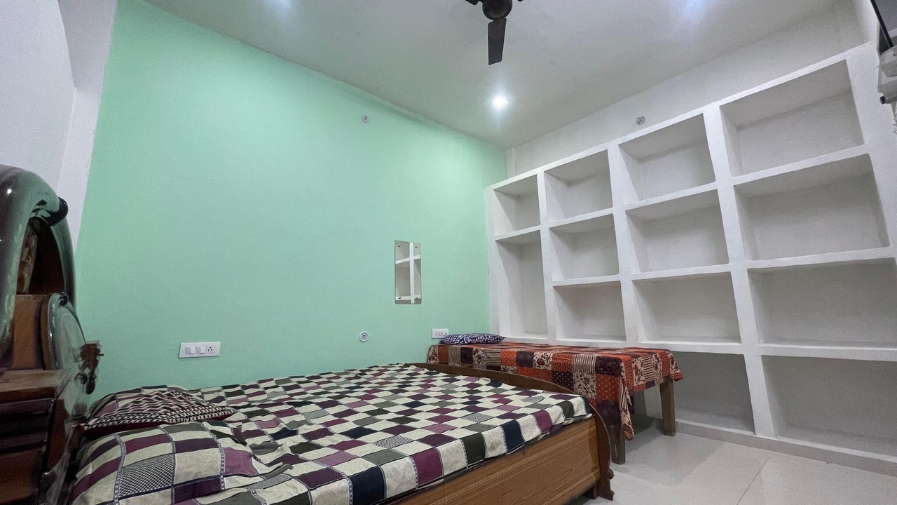 Photo of Bedroom in Mathura