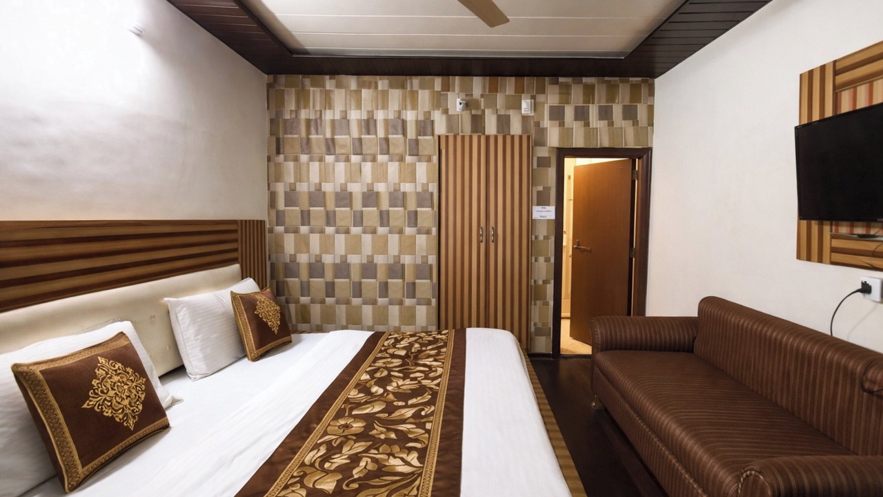 Photo of Bedroom in Nainital