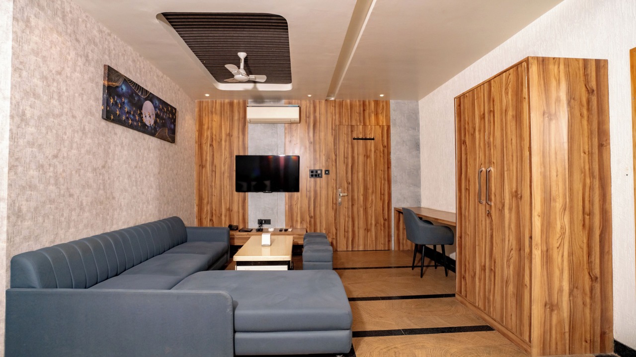 Photo of Bedroom in Khatu