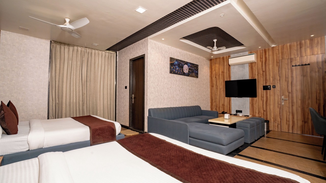 Photo of Bedroom in Khatu