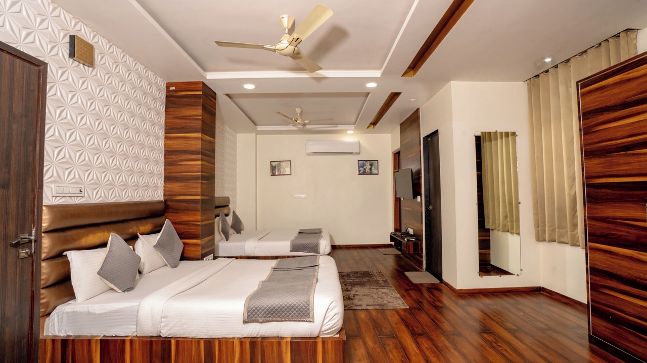 Photo of Bedroom in Khatu