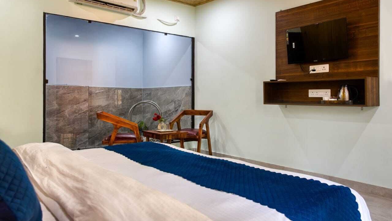 Photo of Bedroom in Ramnagar