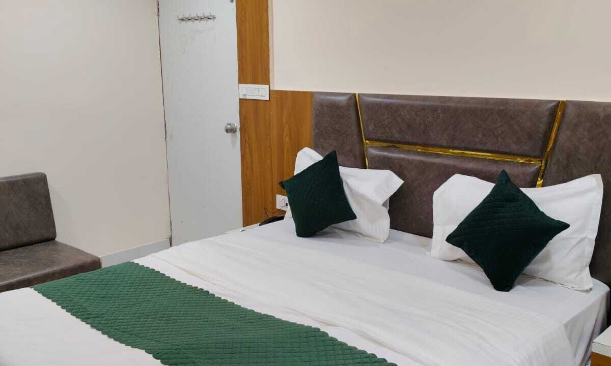 Photo of Bedroom in Navrangpura
