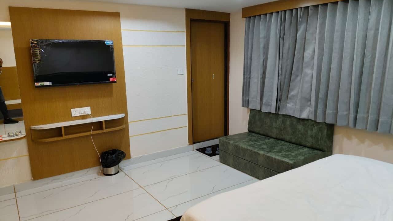 Photo of Bedroom in Navrangpura