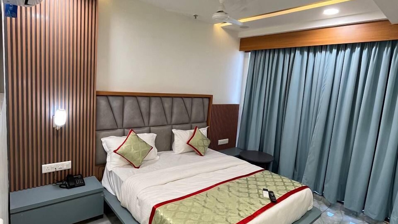 Photo of Bedroom in Gandhinagar