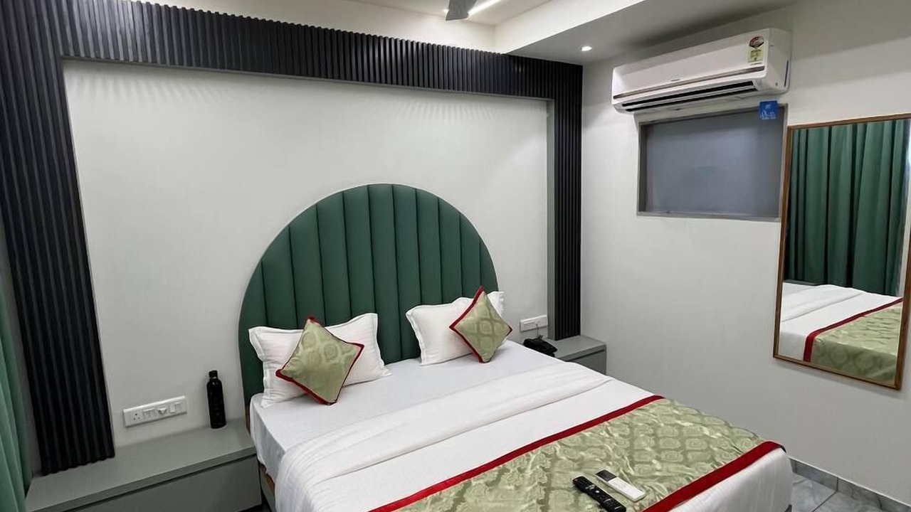 Photo of Bedroom in Gandhinagar