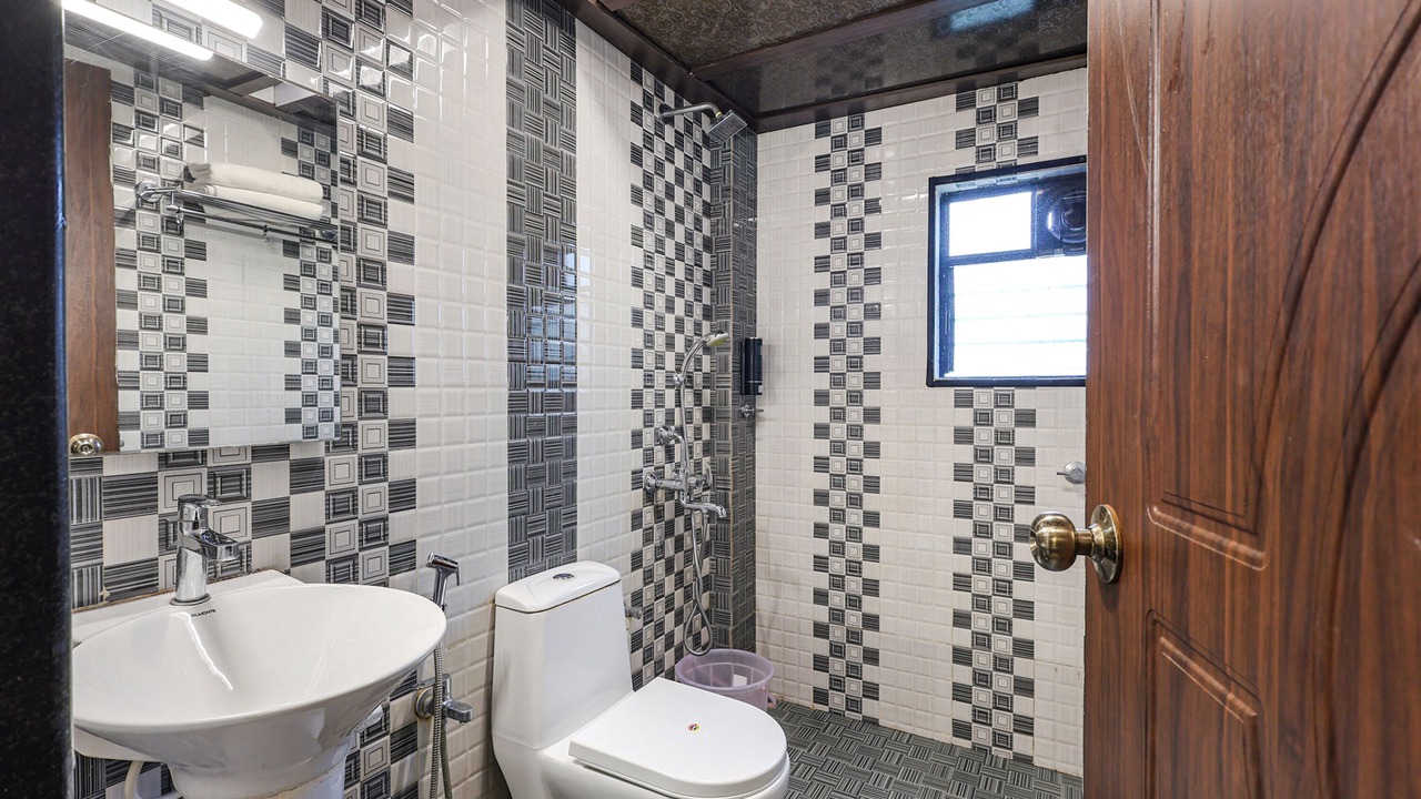 Photo of Bathroom in Candolim