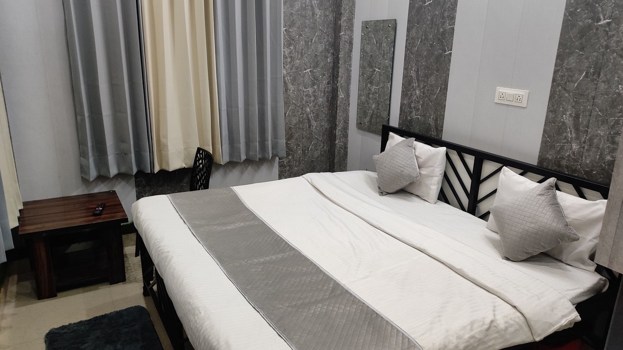 Photo of Bedroom in Gomti Nagar