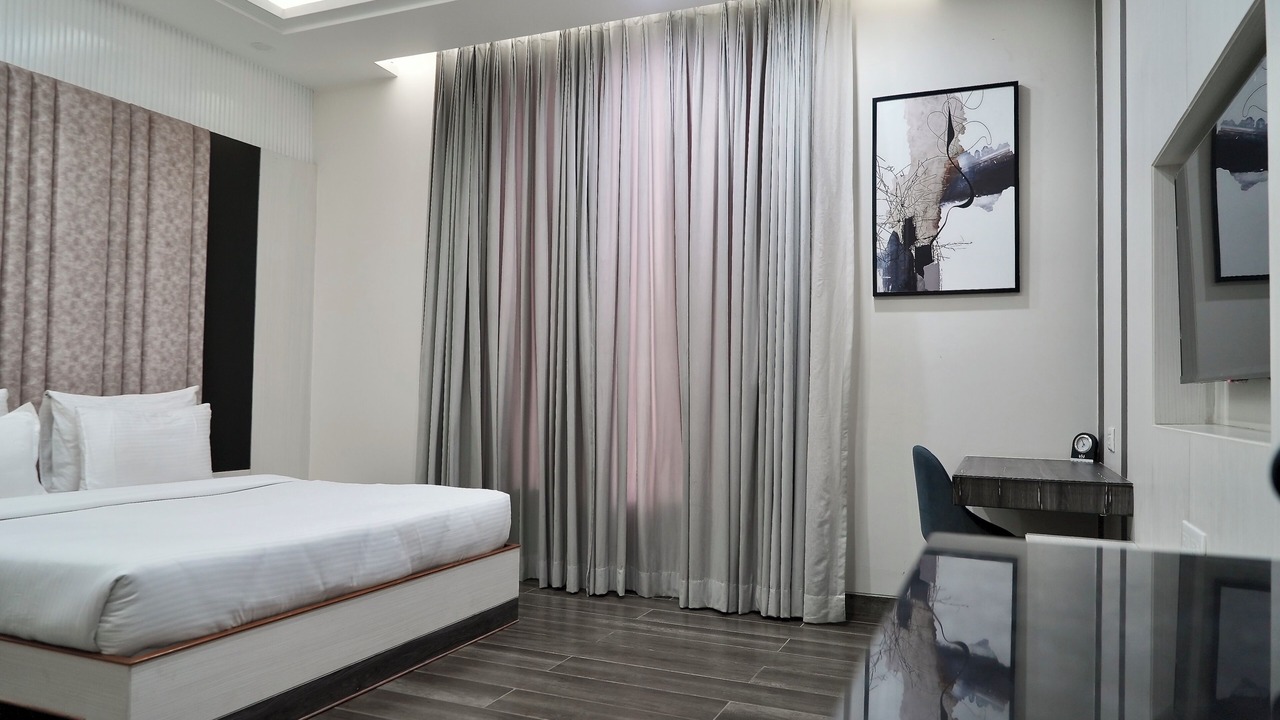 Photo of Bedroom in Agra