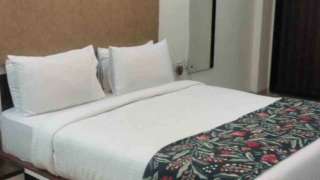 Photo of Bedroom in Lonavala