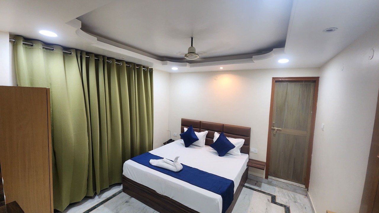 Photo of Bedroom in Gomti Nagar