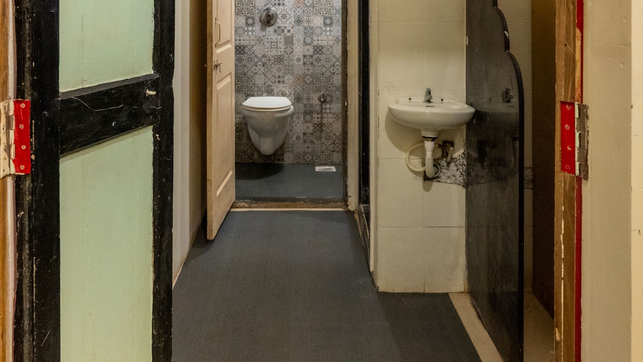 Photo of Bathroom in Daman