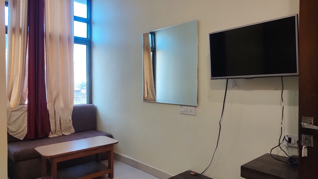 Photo of Bedroom in Sihora