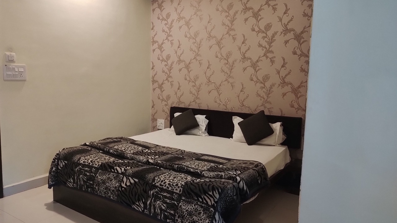 Photo of Bedroom in Sihora
