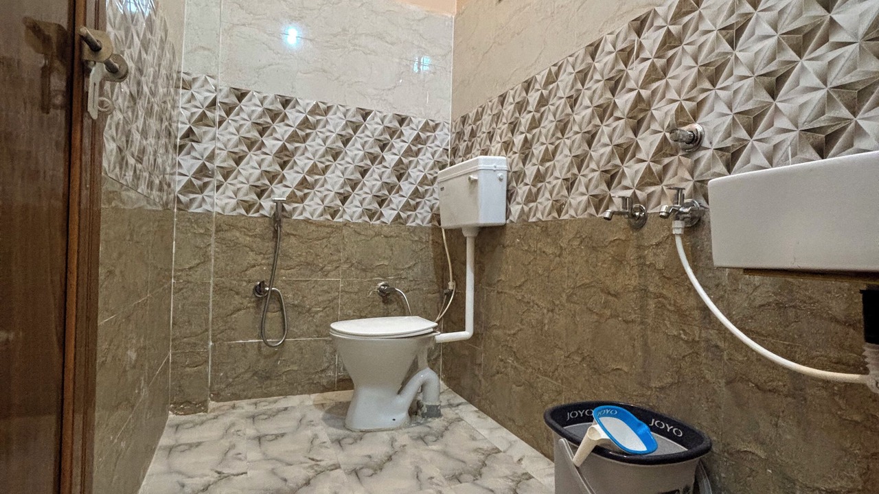 Photo of Bathroom in Naini