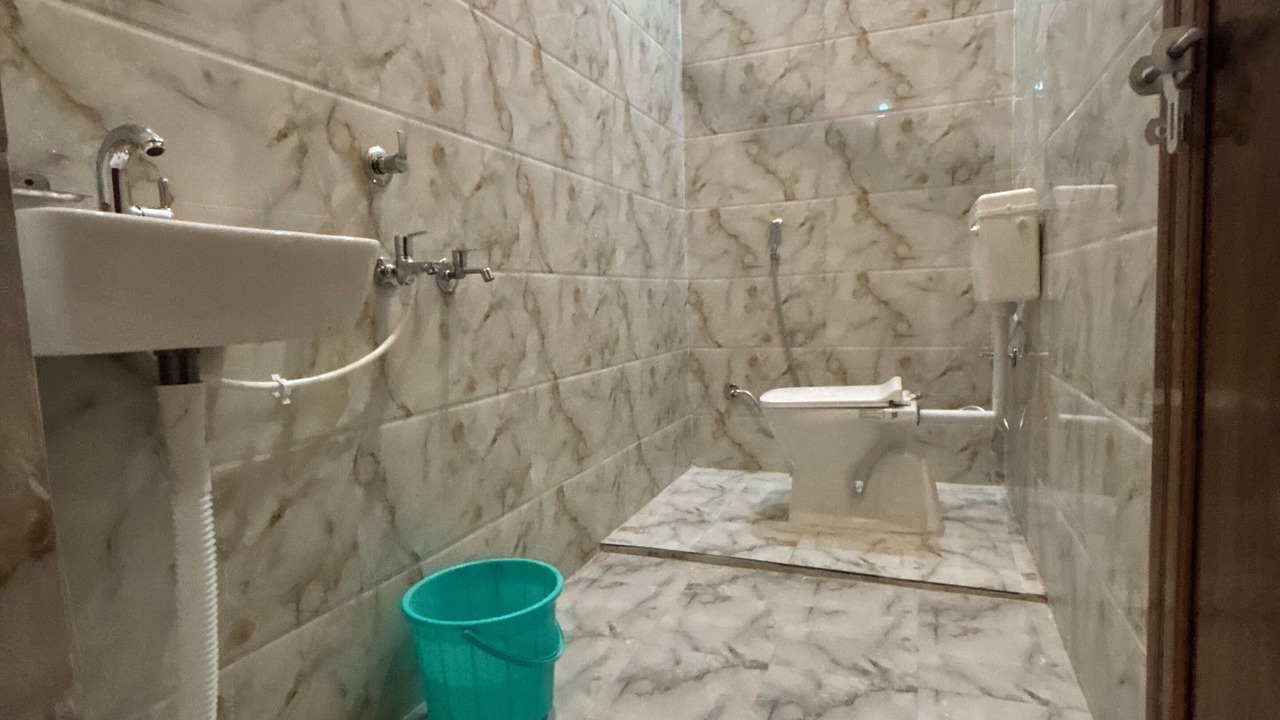 Photo of Bathroom in Naini