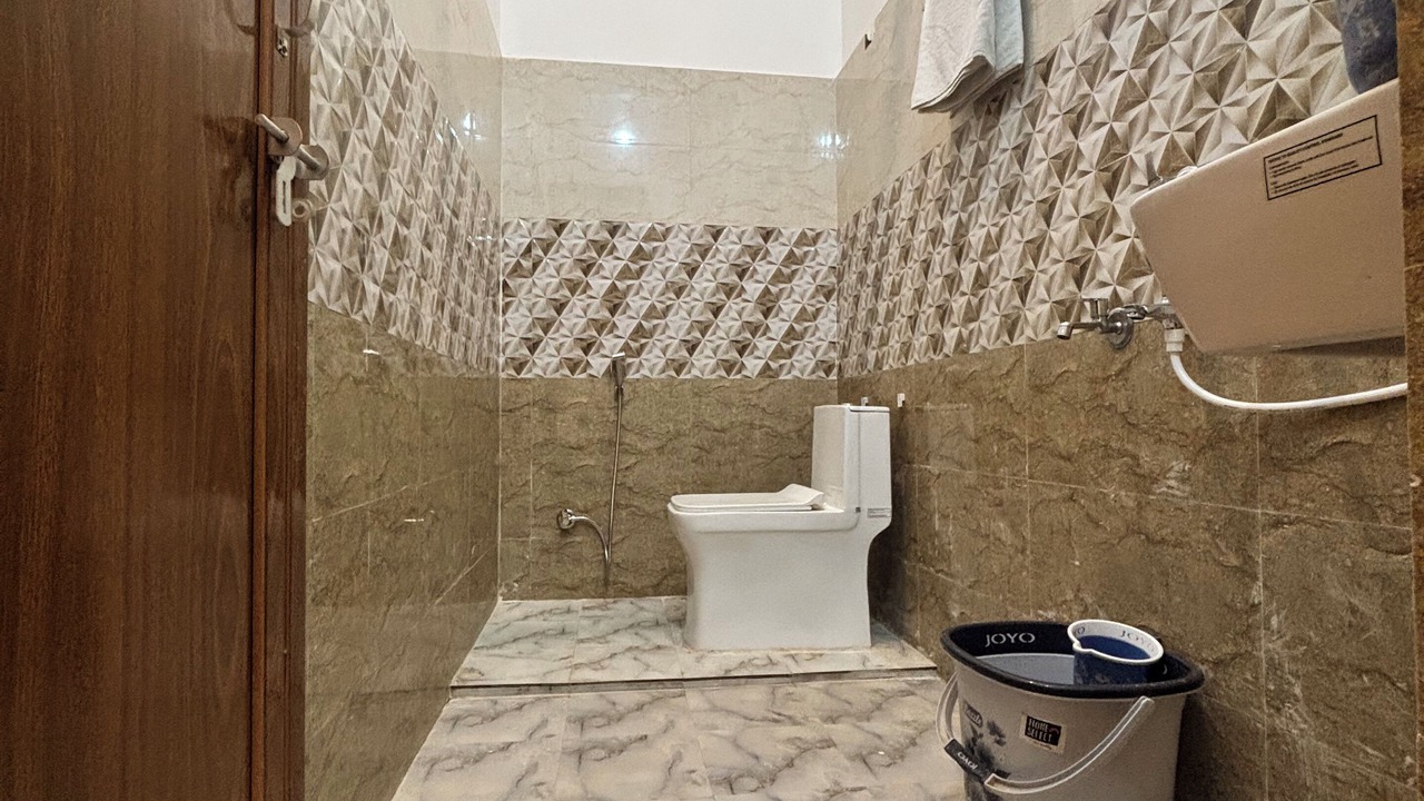 Photo of Bathroom in Naini