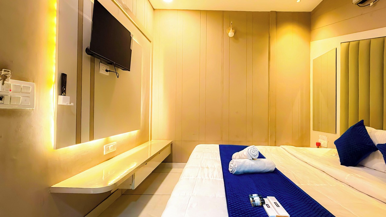 Photo of Bedroom in Mathura