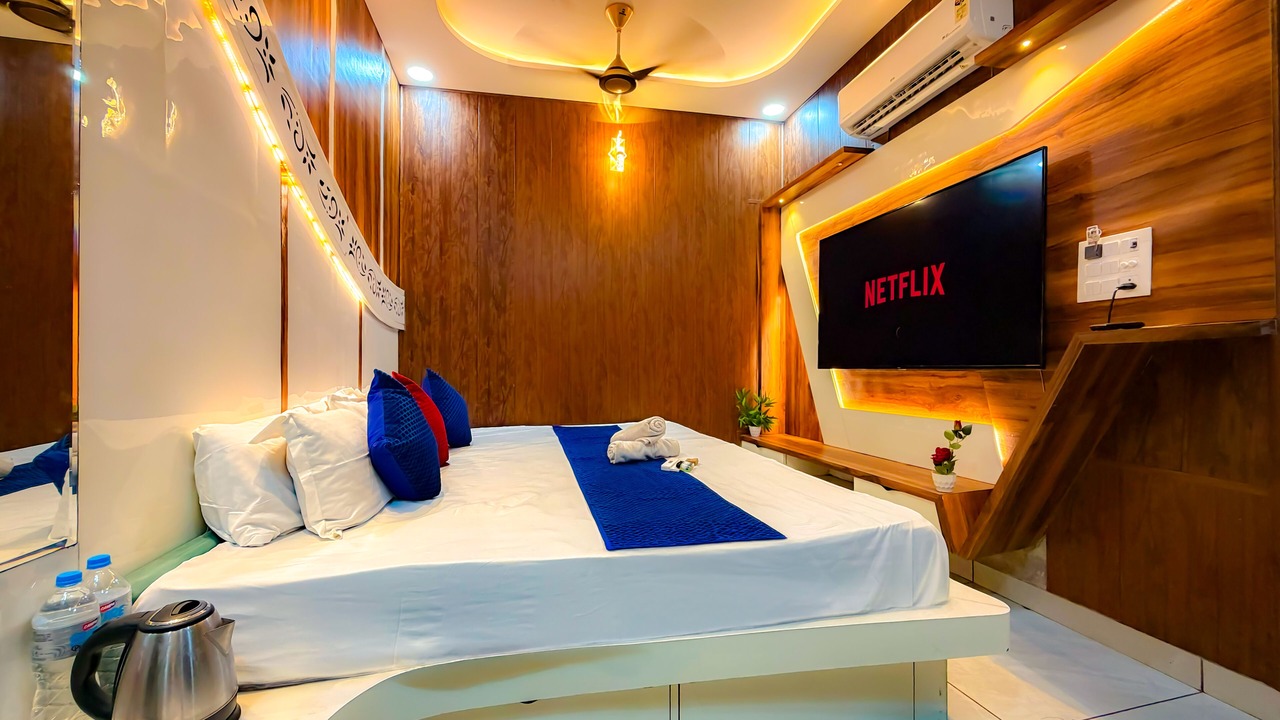 Photo of Bedroom in Mathura