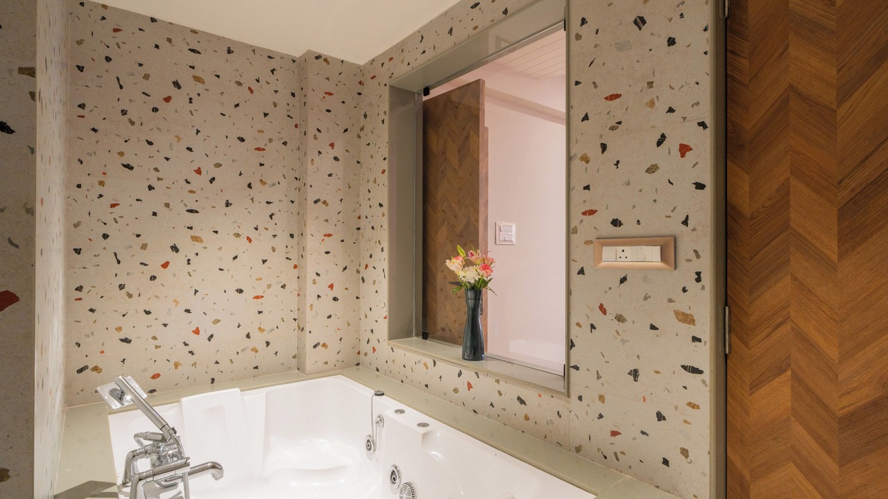 Photo of Bathroom in Saipem