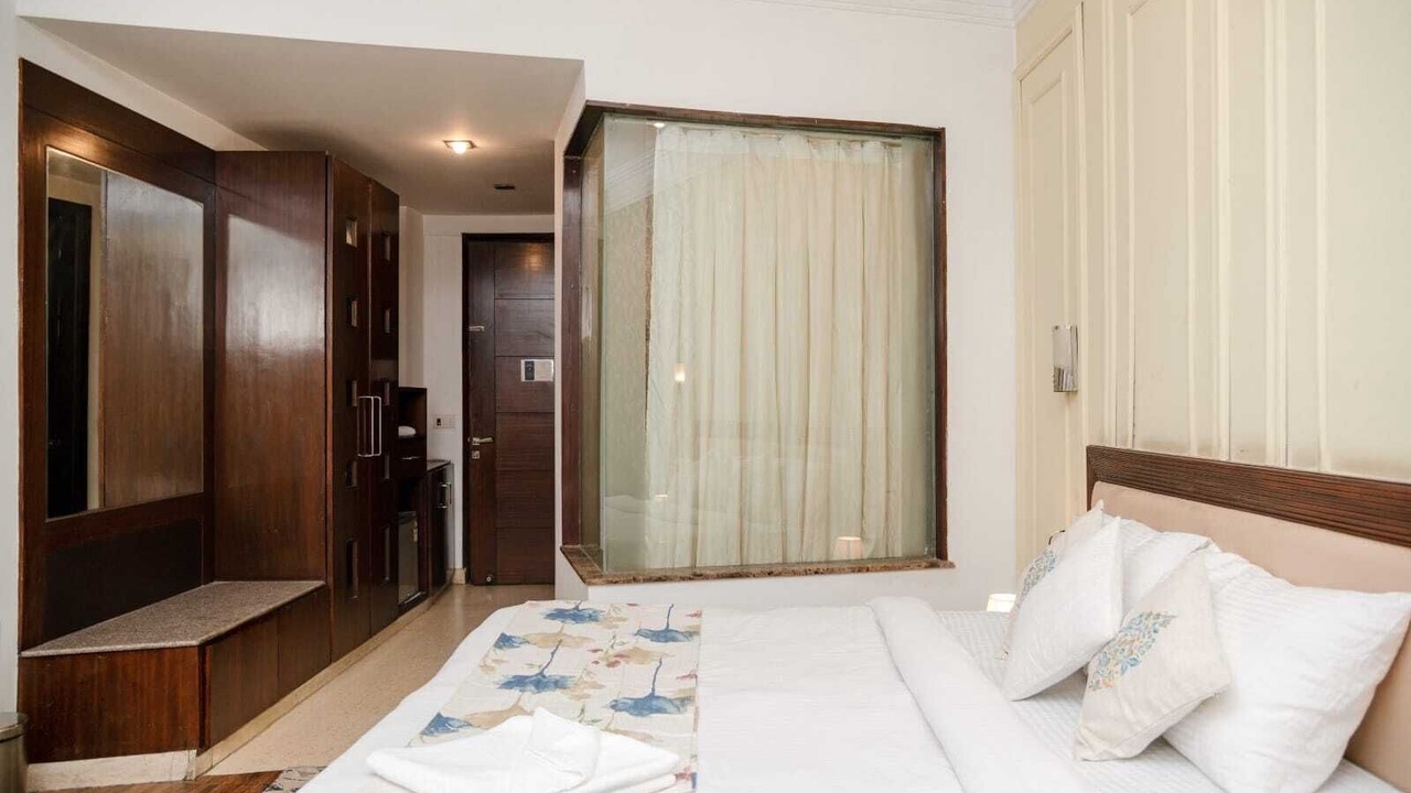 Photo of Bedroom in Sector 40