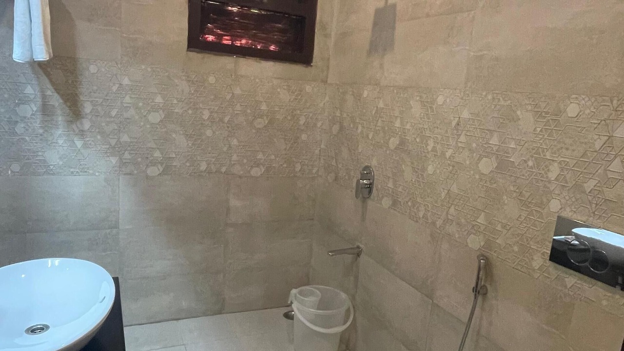 Photo of Bathroom in Bail Parao