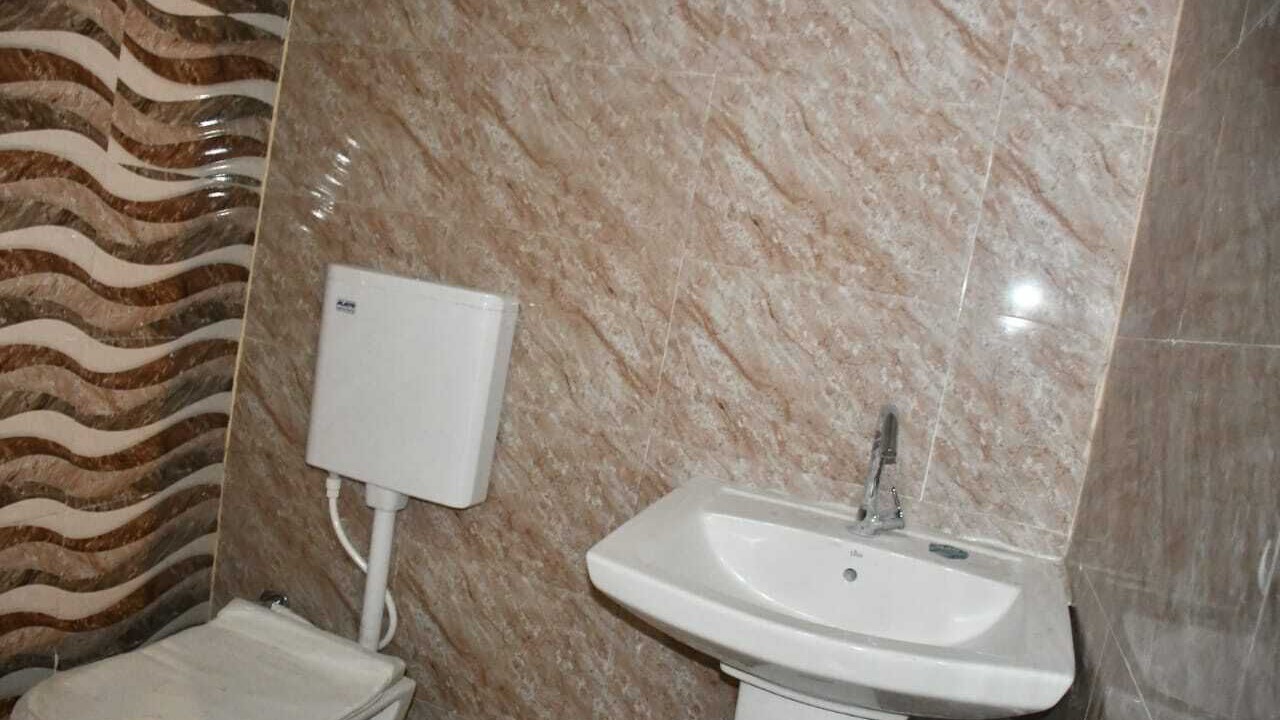 Photo of Bathroom in Naini