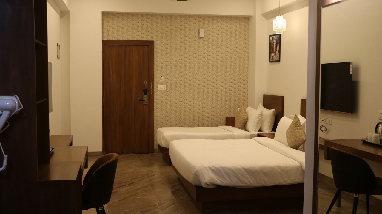 Photo of Bedroom in Jabalpur