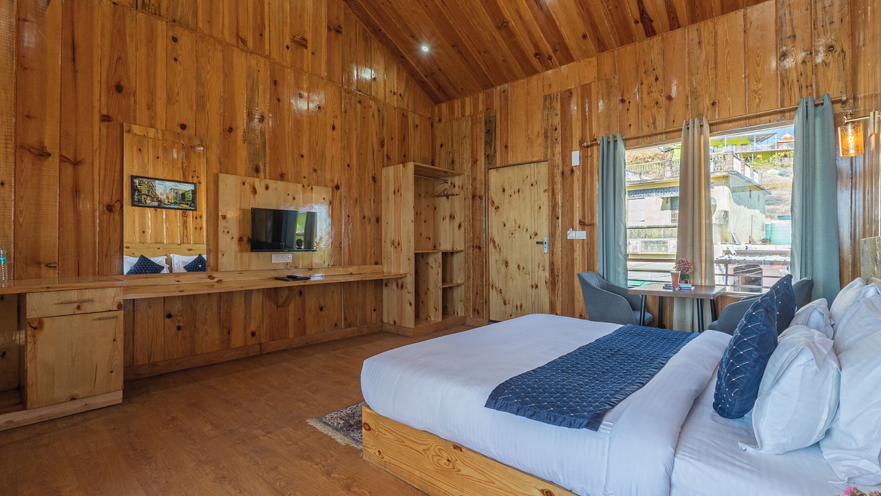 Photo of Bedroom in Mukteshwar
