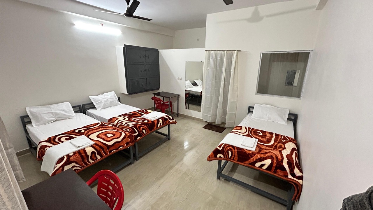 Photo of Bedroom in Allahabad