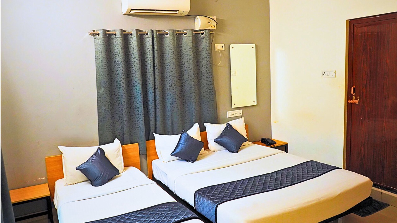 Photo of Bedroom in Porur