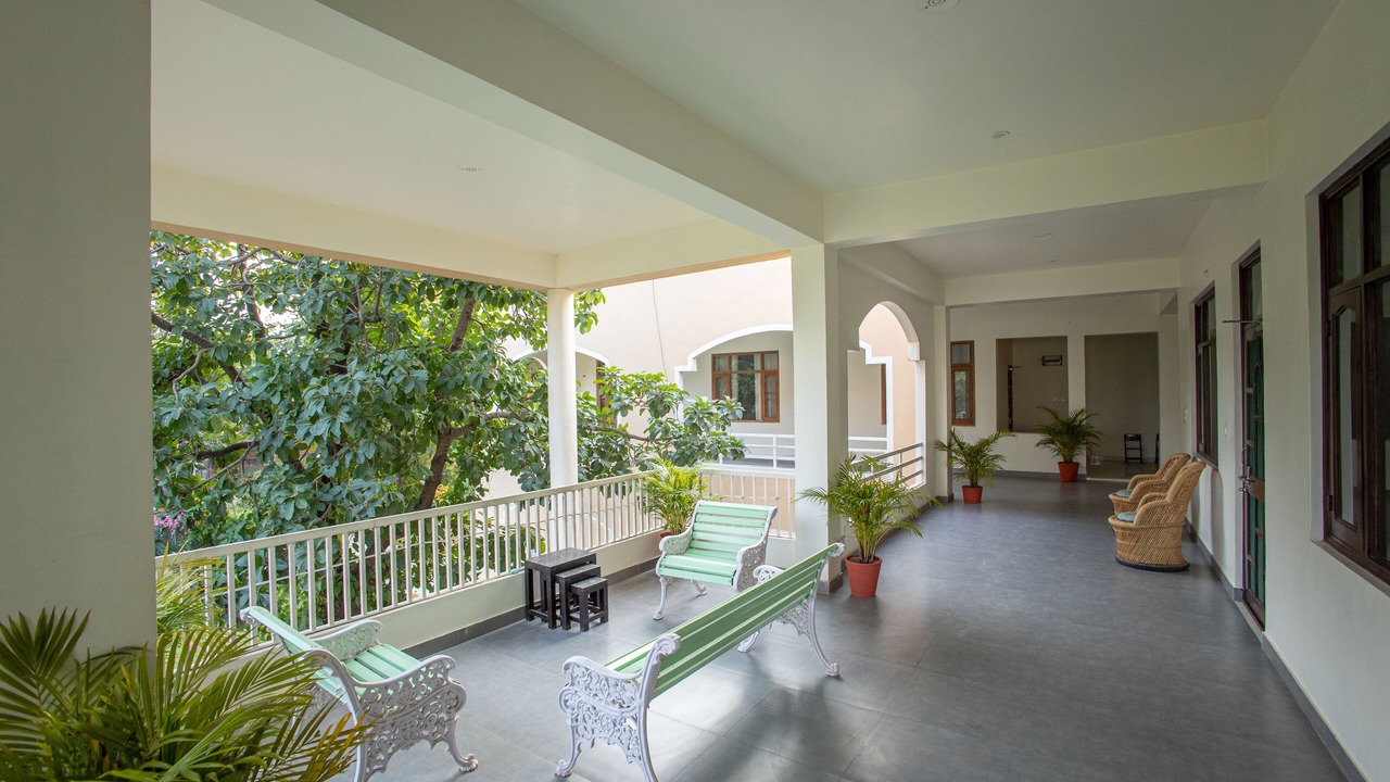 Photo of Patio Balcony in Udaipur