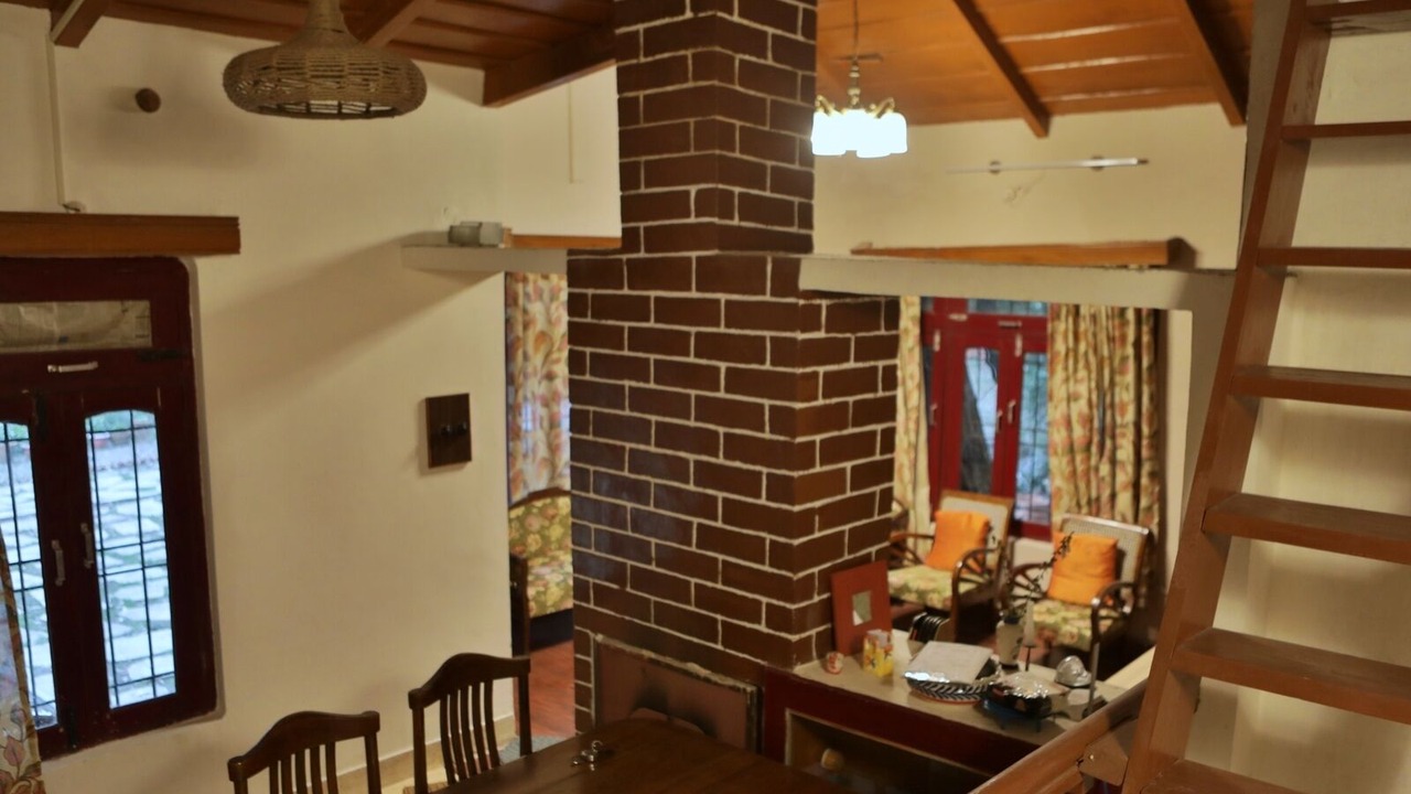 Photo of Livingroom in Nainital