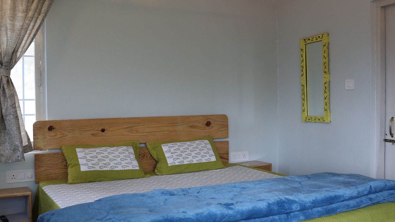 Photo of Bedroom in Tehri