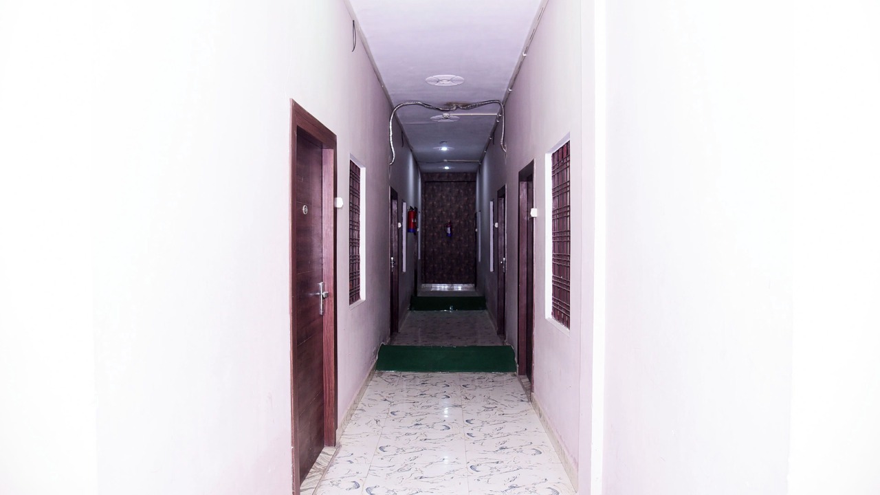 Photo of Livingroom in Naini
