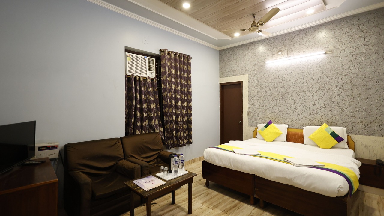 Photo of Bedroom in Varanasi
