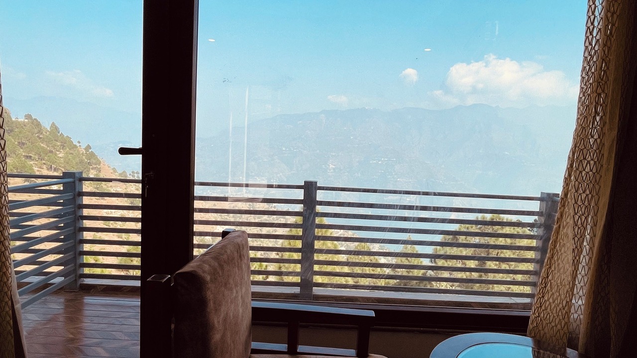 Photo of Patio Balcony in Tehri