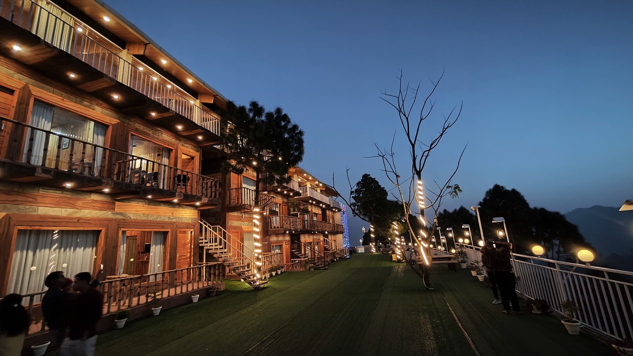 Photo of Outdoor in Lansdowne